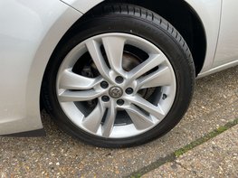 Vauxhall Meriva 1.4 Meriva SE Auto 5dr 3