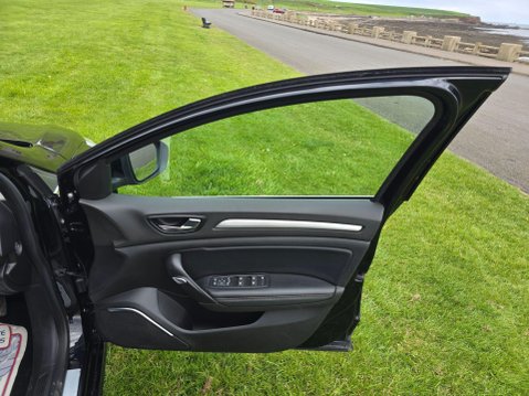 Renault Megane 1.6 dCi Dynamique Nav Euro 6 (s/s) 5dr 27