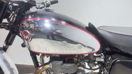 Matchless G80 1957 Matchless G11 Barn Find Project 24