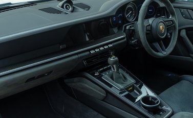 Porsche 911 GT3 (992) 19