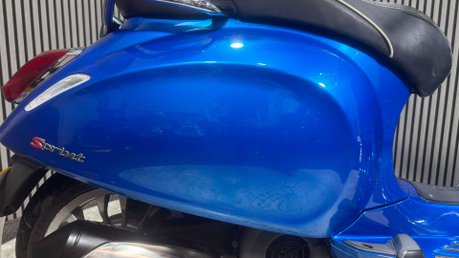 Piaggio Vespa Sprint 2014 9K EXCELLENT CONDITION LEARNER LEGAL NEW MOT 125CC 35