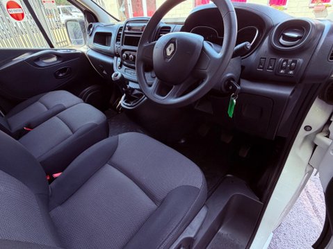 Renault Trafic LL30 BUSINESS PLUS ENERGY DCI 24