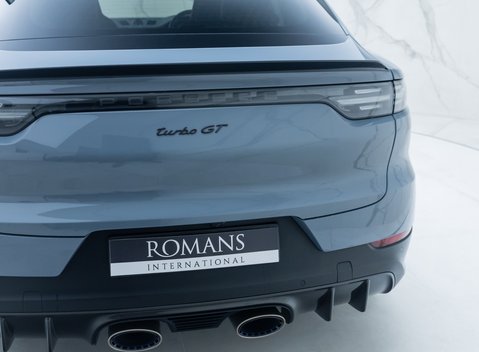 Porsche Cayenne TURBO GT 32