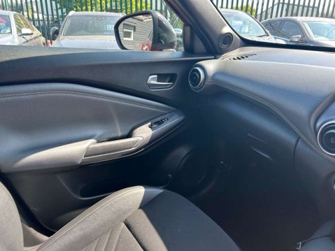 Nissan Juke 1.0 DIG-T Tekna SUV 5dr Petrol DCT Auto Euro 6 (s/s) (114 ps) SUPERB SPECIF 60