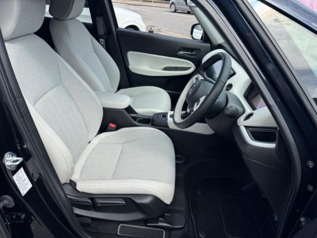 Honda Jazz I-MMD EX 19