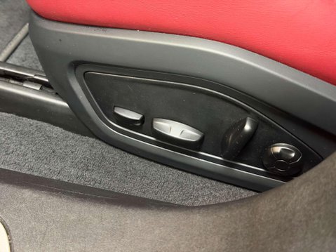 Porsche Taycan Performance Plus 93.4kWh 4S Saloon 4dr Electric Auto 4WD (571 ps) 35
