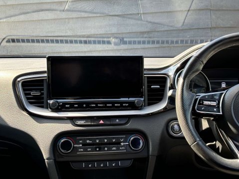 Kia Ceed 1.5 Ceed GT-Line ISG 5dr 17