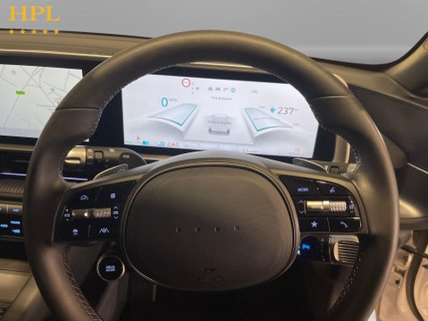 Hyundai IONIQ 6 77.4kWh Premium Saloon 4dr Electric Auto (228 ps) 13