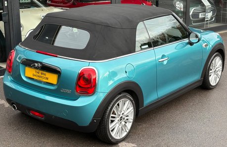 Mini Convertible Cooper 1.5 Chili / Media - SAT NAV + MINI CONNECTED + 17" ALLOYS 12