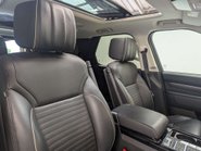 Land Rover Discovery 3.0 Discovery Luxury HSE TD6 Auto 4WD 5dr 30