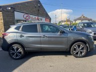 Nissan Qashqai N-CONNECTA DIG-T 6