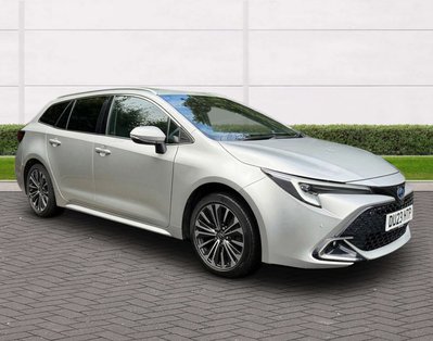 Toyota Corolla 1.8 Corolla Design HEV CVT 5dr