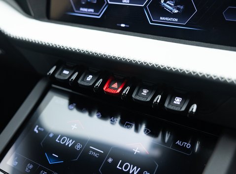 Lamborghini Urus SE 31