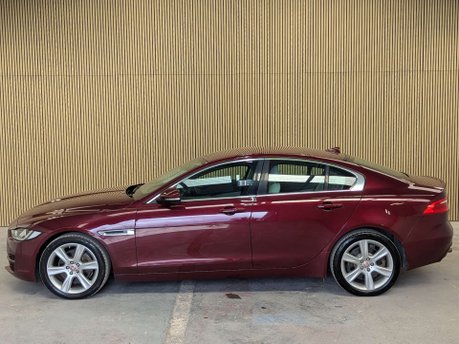 Jaguar XE 2.0 XE Portfolio i Auto 4dr 29