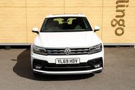 Volkswagen Tiguan R-LINE TECH TDI DSG 5