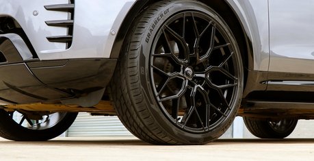 Land Rover Discovery 5