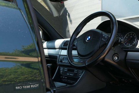 BMW M5 4.9 M5 4dr 28
