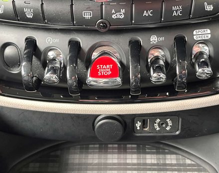 Mini Clubman 1.5 Clubman Cooper Auto 6dr 51