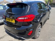 Ford Fiesta ST-LINE 23