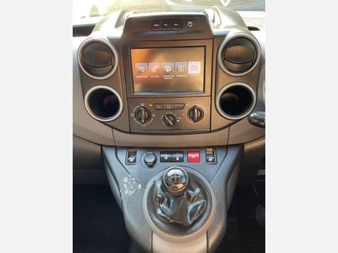 Peugeot Partner 1.6 BlueHDi 850 S Panel Van 4dr Diesel Manual L1 (s/s) (110 g/km, 100 bhp) 27