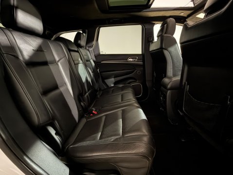 Jeep Grand Cherokee V6 CRD SUMMIT 20