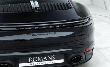 Porsche 911 (992) Carrera 4S 23