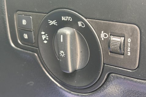 Mercedes-Benz Vito 114 Progressive L2 Panel Van - Air Con / Rear Camera 28