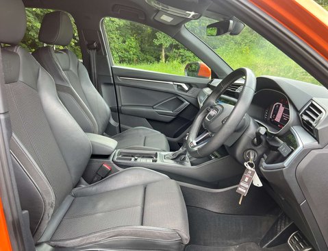 Audi Q3 1.5 Q3 S Line 35 TFSI MHEV Semi-Auto 5dr 19