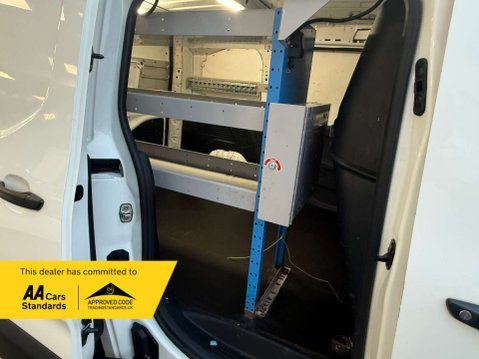 Vauxhall Combo 1.6 Combo 2300 Edition S/S 25