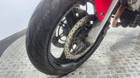 Suzuki SV650 2006 21K RUNNING PROJECT BIKE 650CC 1 FORMER OWNER 14