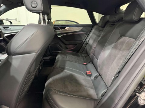 Audi A7 2.0 TDI 40 S line Sportback 5dr Diesel S Tronic quattro Euro 6 (s/s) (204 p 40