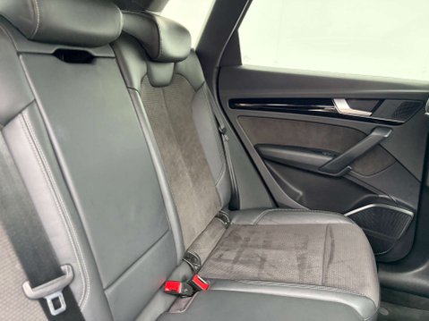 Audi Q5 2.0 Q5 S Line TFSI Quattro Semi-Auto 4WD 5dr 28