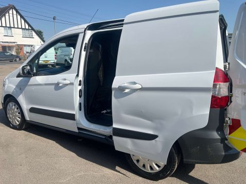 Ford Transit Courier 1.5 Transit Courier Trend TDCi 32
