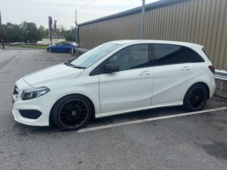 Mercedes-Benz B Class 1.5 B 180 AMG Line Premium D Auto 5dr 10
