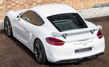 Porsche Cayman (981) GT4 9