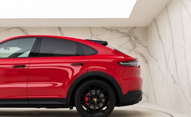 Porsche Cayenne GTS Coupé 31