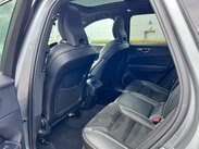 Volvo XC60 2.0 D4 R-Design Pro Auto AWD Euro 6 (s/s) 5dr 39