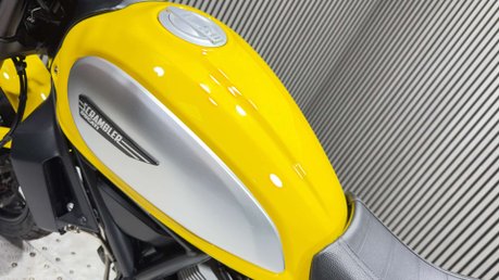 Ducati Scrambler 800 ICON 2016 ONLY 9K LEO VINCE EXHAUST LONG MOT 803CC 38