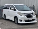 Toyota Alphard GOLDEN EYES II V6