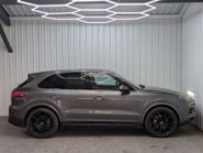 Porsche Cayenne 3.0 Cayenne V6 Auto 4WD 5dr 17