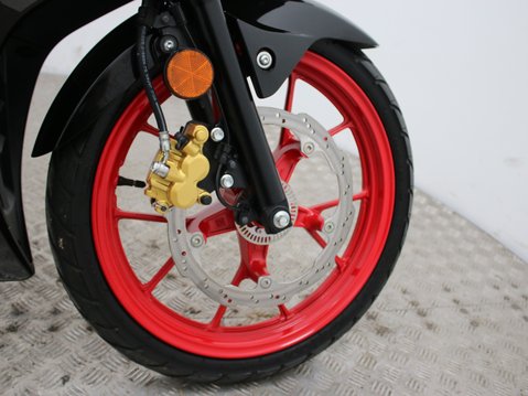 Suzuki GSX-R125 GSXR 125 RLX M3 22