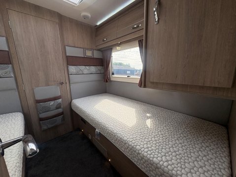 Auto-Sleepers Burford Duo 18