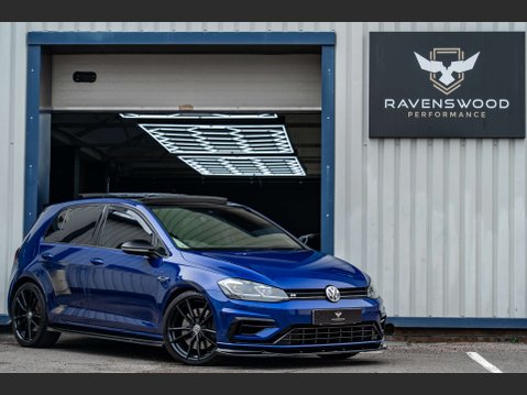 Volkswagen Golf 2.0 Golf R TSi 4Motion Semi-Auto 4WD 5dr 1
