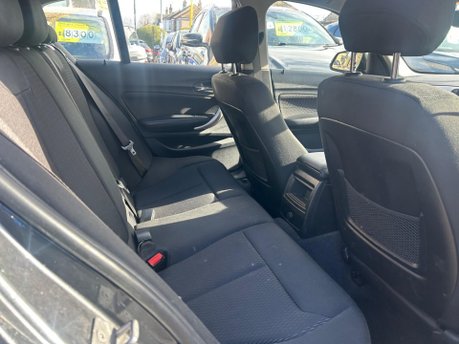 BMW 1 Series 116D SE BUSINESS 10