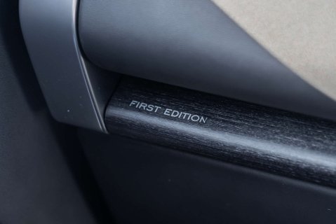 Land Rover Range Rover First Edition 24