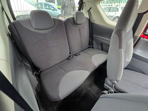 Peugeot 107 URBAN 2-TRONIC 15