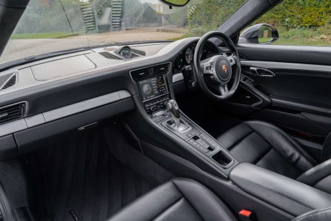 Porsche 911 Carrera S PDK 9