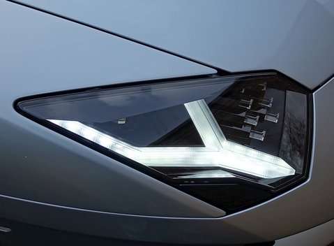 Lamborghini Aventador LP 700-4 Roadster 4