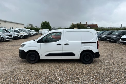 Peugeot Partner SWB L1H1 Low Roof Professional Air Con Sensors EURO 6 NO VAT