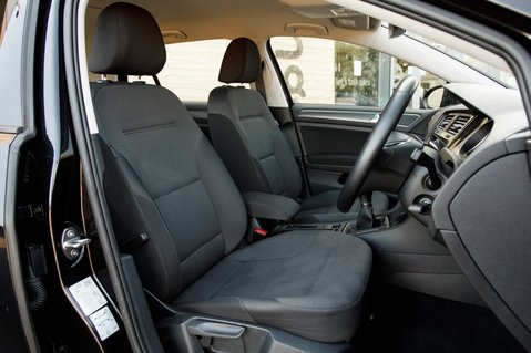 Volkswagen Golf SE NAVIGATION TSI BLUEMOTION TECHNOLOGY 34